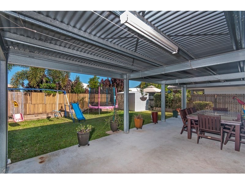 187 Timberlea Drive, Bentley Park QLD 4869