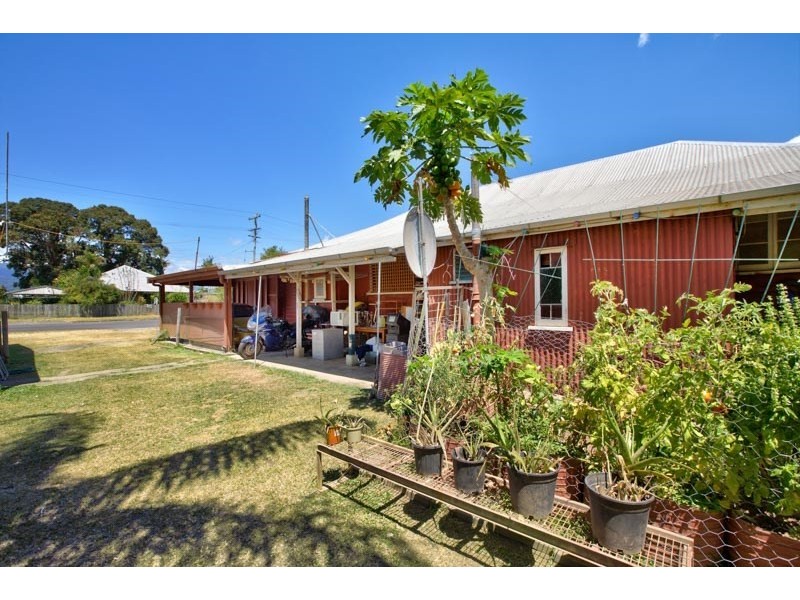 2 Davids Street, Gordonvale QLD 4865