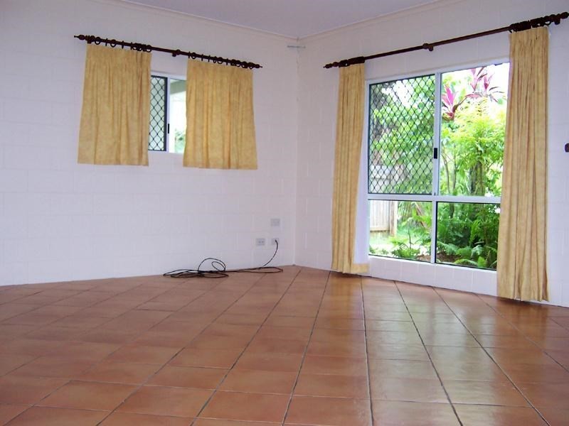 Bentley Park QLD 4869