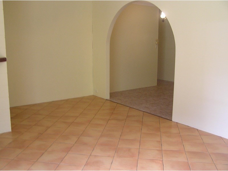 Bentley Park QLD 4869