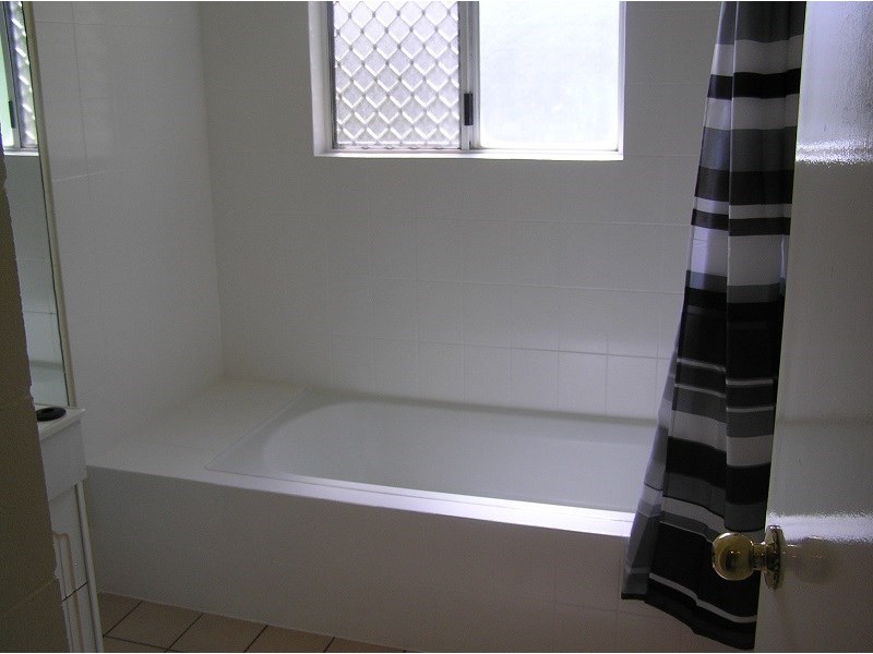 Bentley Park QLD 4869