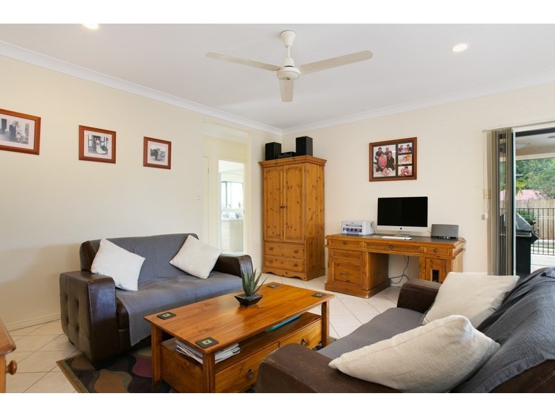 14 Wheatley Avenue, Bentley Park QLD 4869