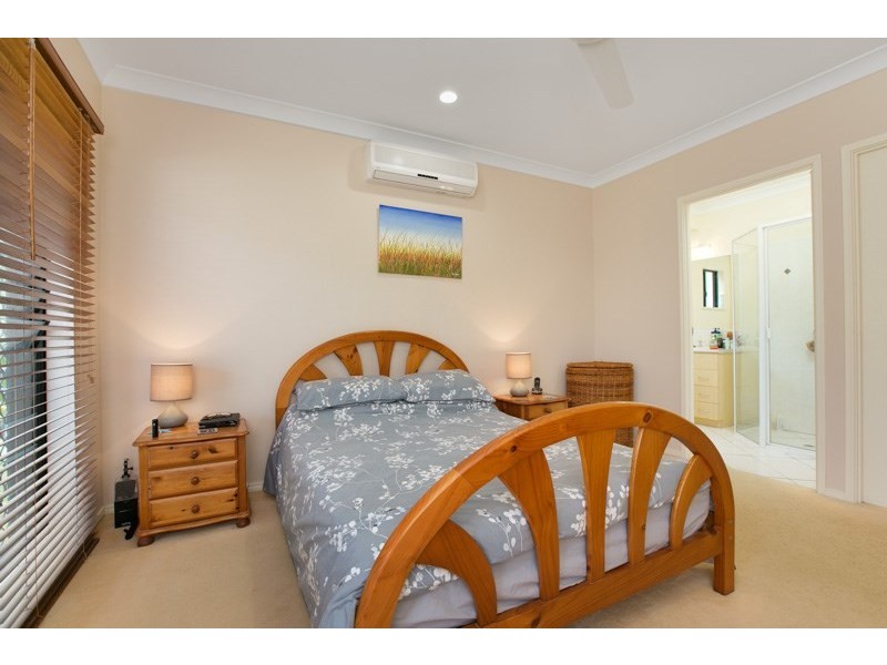 14 Wheatley Avenue, Bentley Park QLD 4869