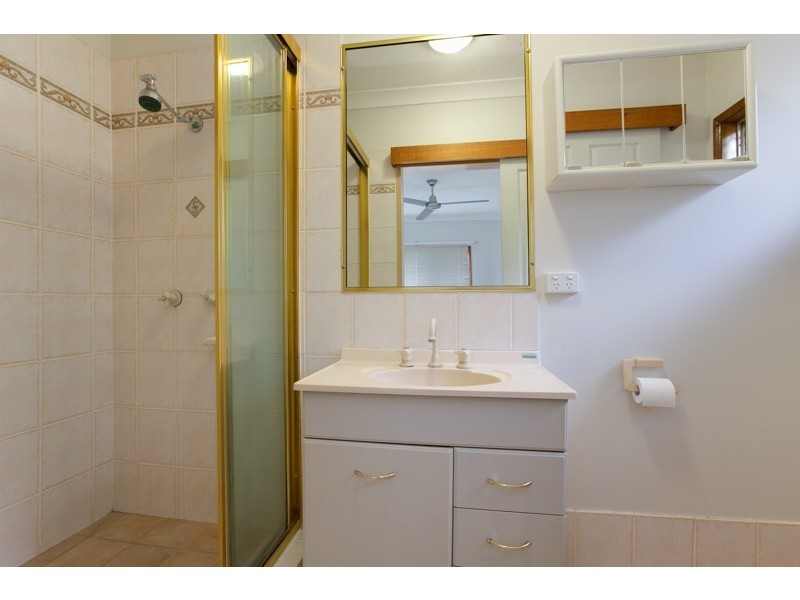20 Gilmore Street, Bentley Park QLD 4869