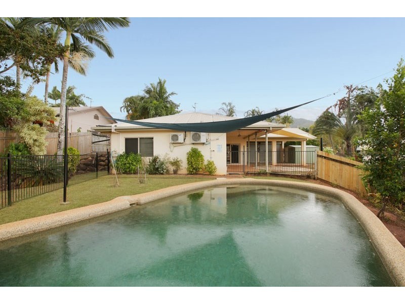 20 Gilmore Street, Bentley Park QLD 4869