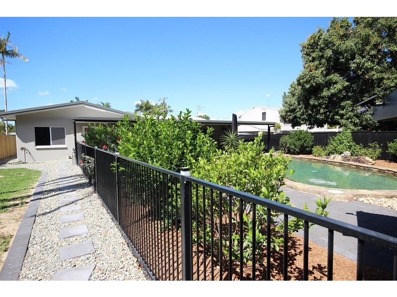 11 Mulindie Close, Edmonton QLD 4869