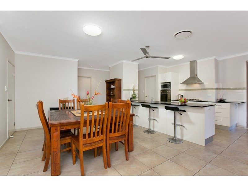 9 Mallory Close, Edmonton QLD 4869