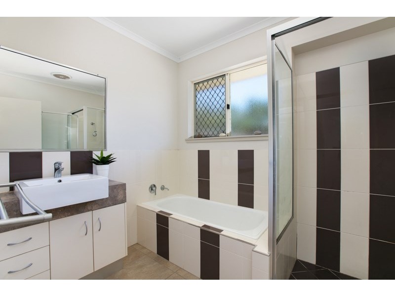 9 Mallory Close, Edmonton QLD 4869