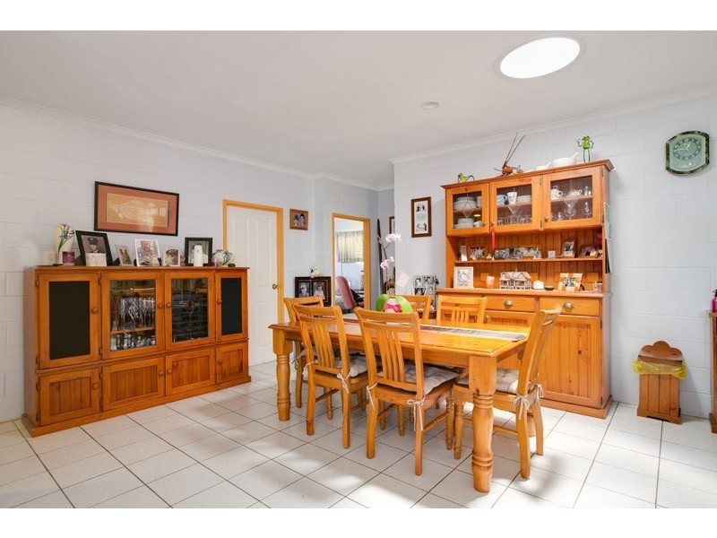 43 Bi-Centennial Road, Bentley Park QLD 4869