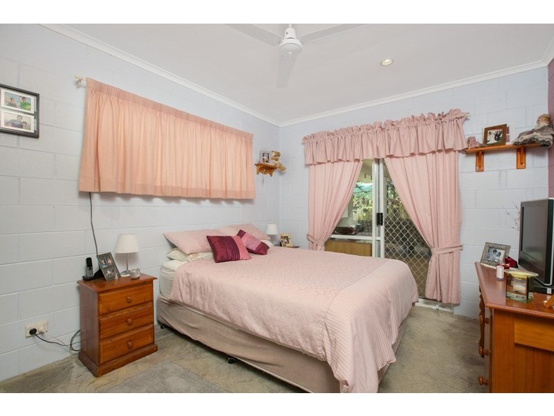 43 Bi-Centennial Road, Bentley Park QLD 4869