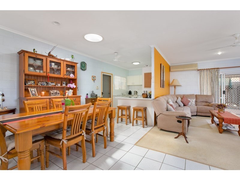 43 Bi-Centennial Road, Bentley Park QLD 4869