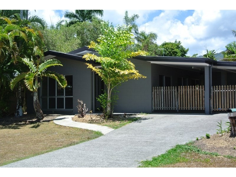 7 Vianen Close, Bentley Park QLD 4869