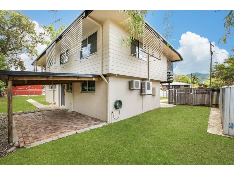 40 – 42 Ishmael Road, Earlville QLD 4870