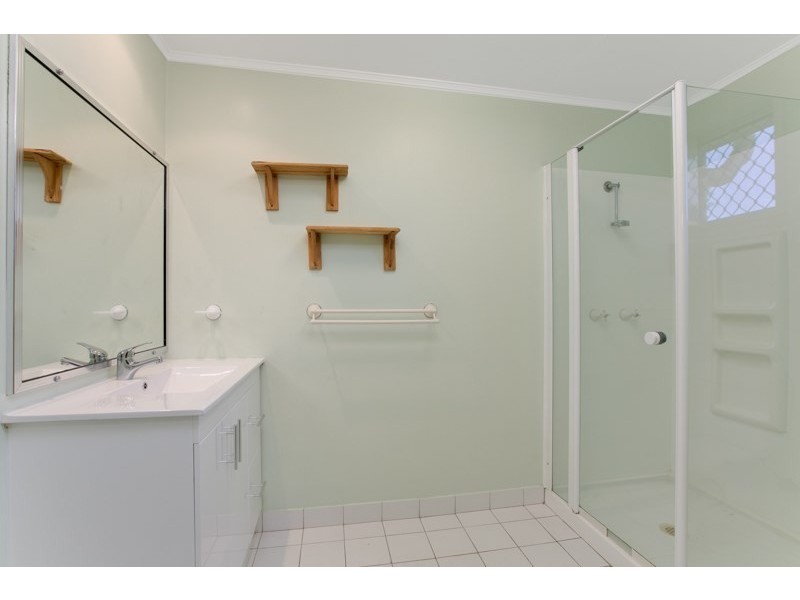 40 – 42 Ishmael Road, Earlville QLD 4870