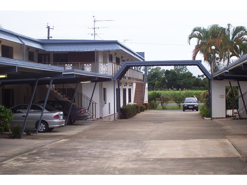 Bentley Park QLD 4869