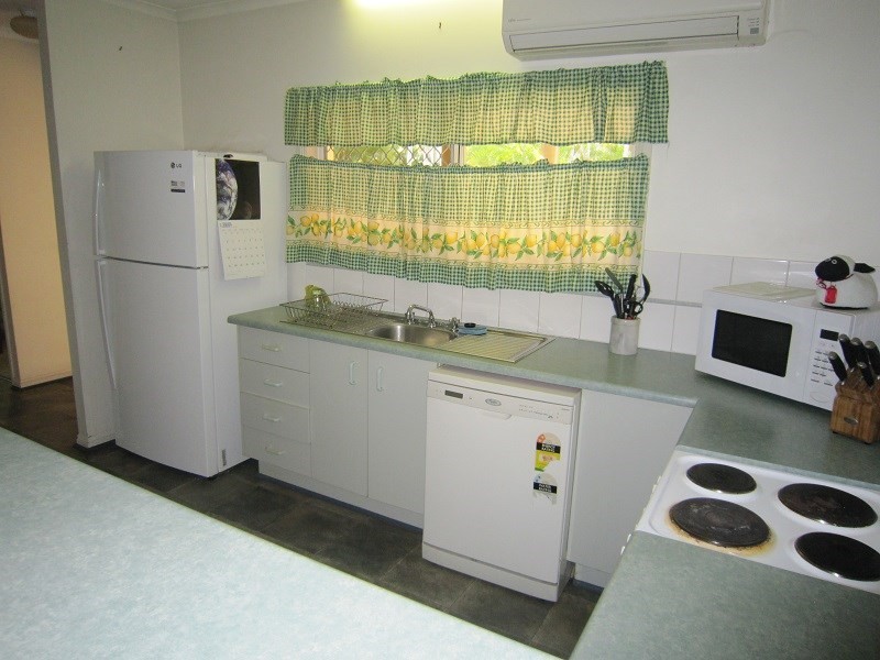 18/23 Armstrong, Edmonton QLD 4869