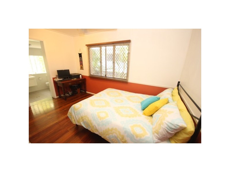 52 Barr Street, Edmonton QLD 4869