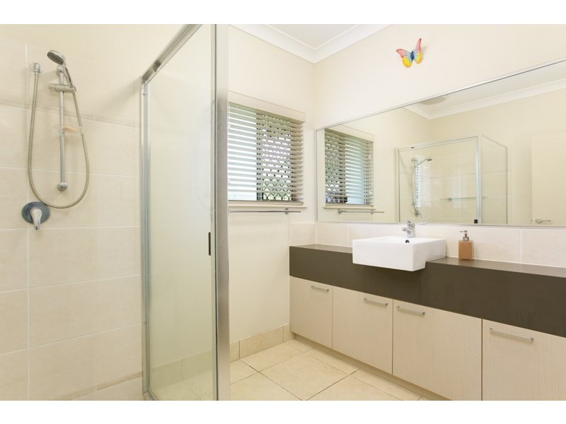 6 Anniebuka Close, Bentley Park QLD 4869