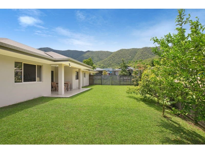 6 Anniebuka Close, Bentley Park QLD 4869