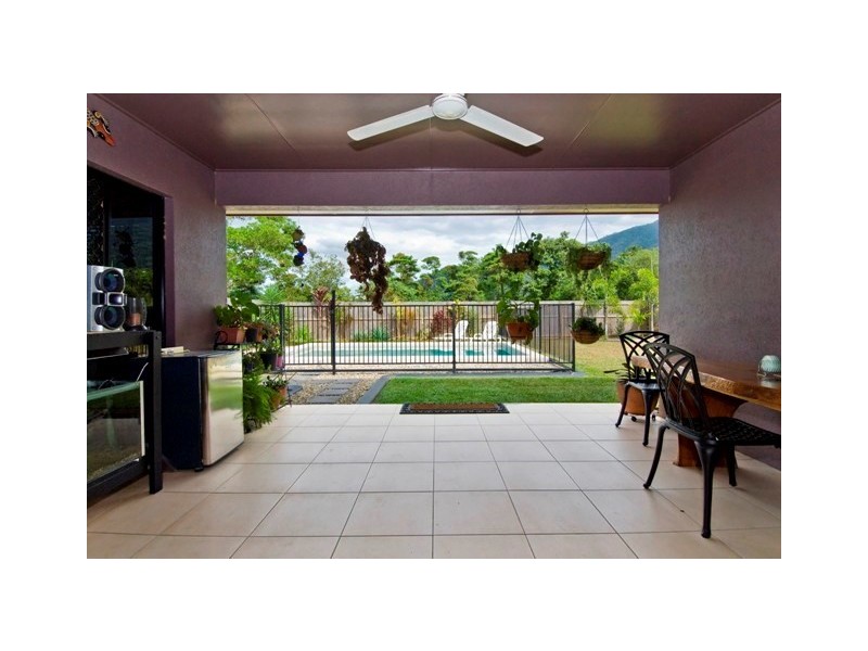 Bentley Park QLD 4869
