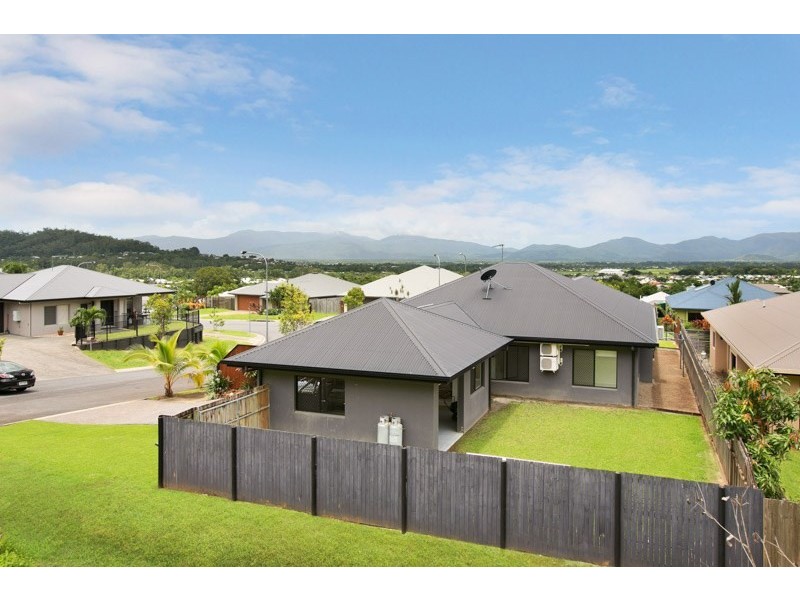 97 Fitzmaurice Drive, Bentley Park QLD 4869