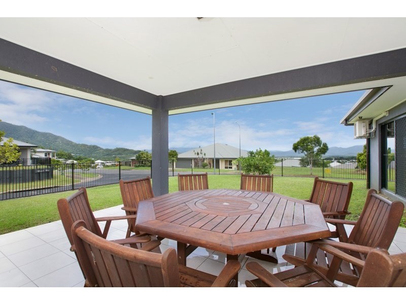 97 Fitzmaurice Drive, Bentley Park QLD 4869