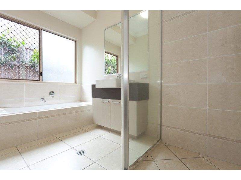 38 Cadell Street, Bentley Park QLD 4869