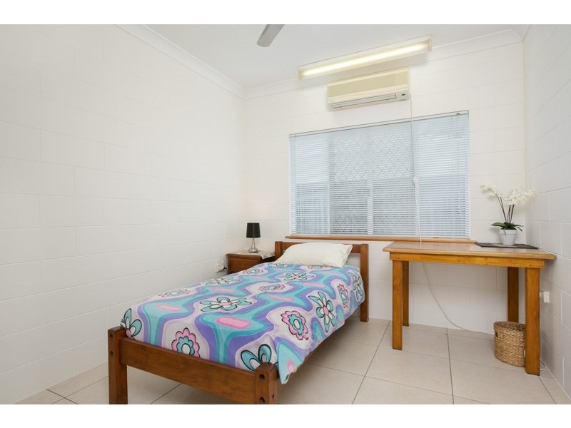15 Bellbush Close, Mount Sheridan QLD 4868
