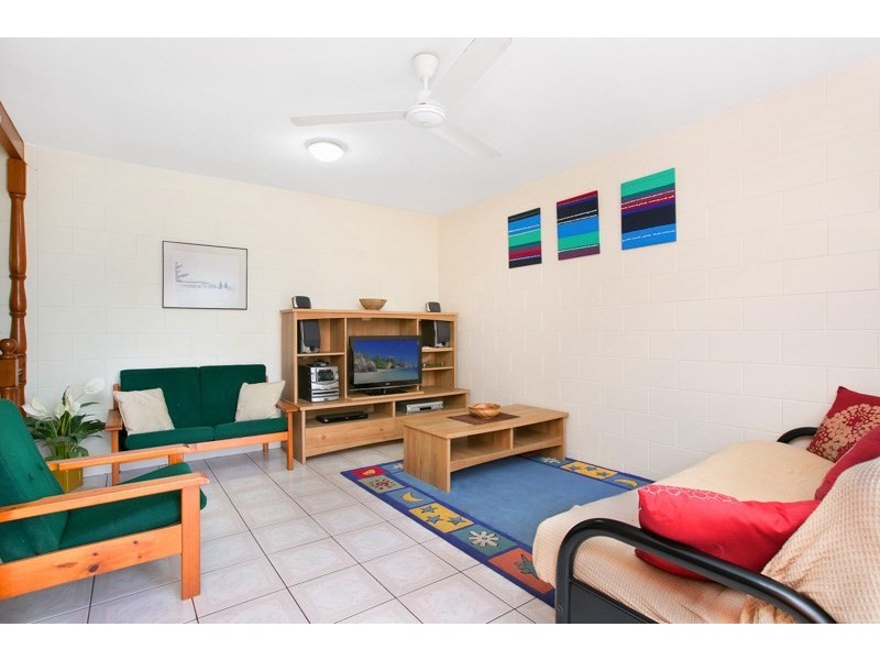 1/38-44 Boland Street, Westcourt QLD 4870