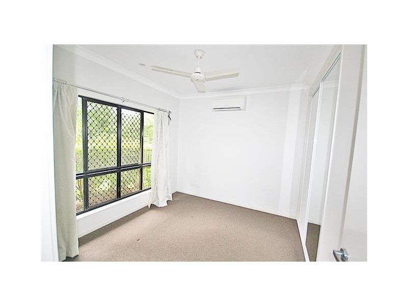 Bentley Park QLD 4869