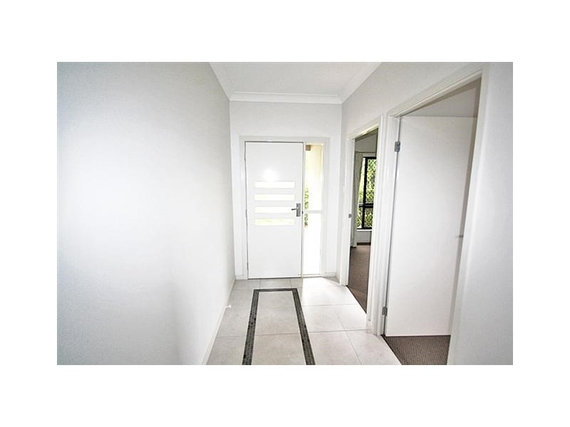 Bentley Park QLD 4869