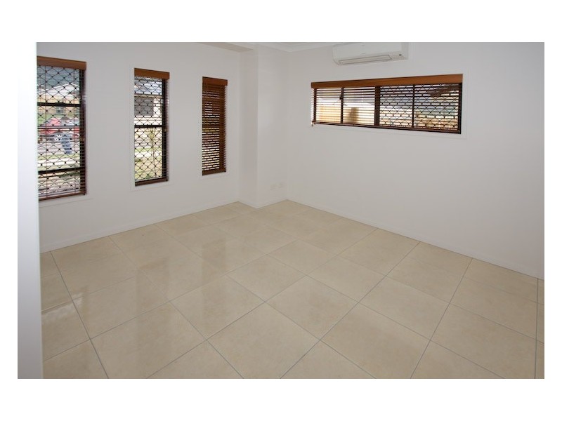 10 Wienert Street, Edmonton QLD 4869