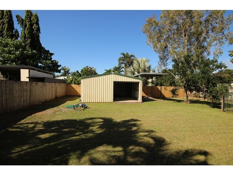 36 Queen Street, Edmonton QLD 4869