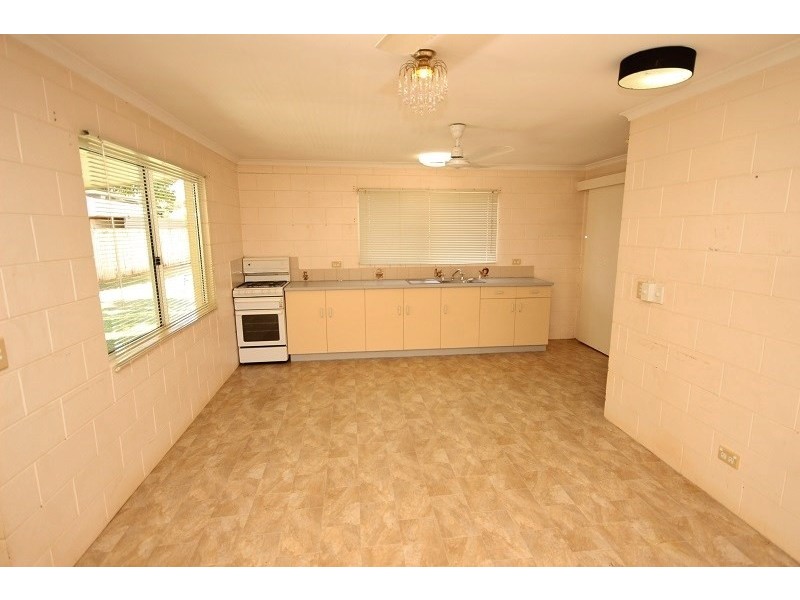 36 Queen Street, Edmonton QLD 4869