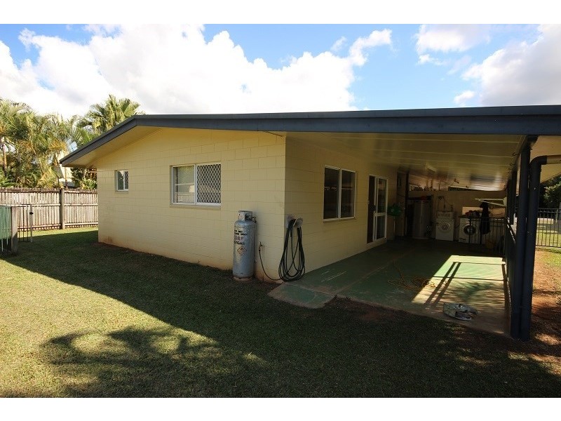 36 Queen Street, Edmonton QLD 4869