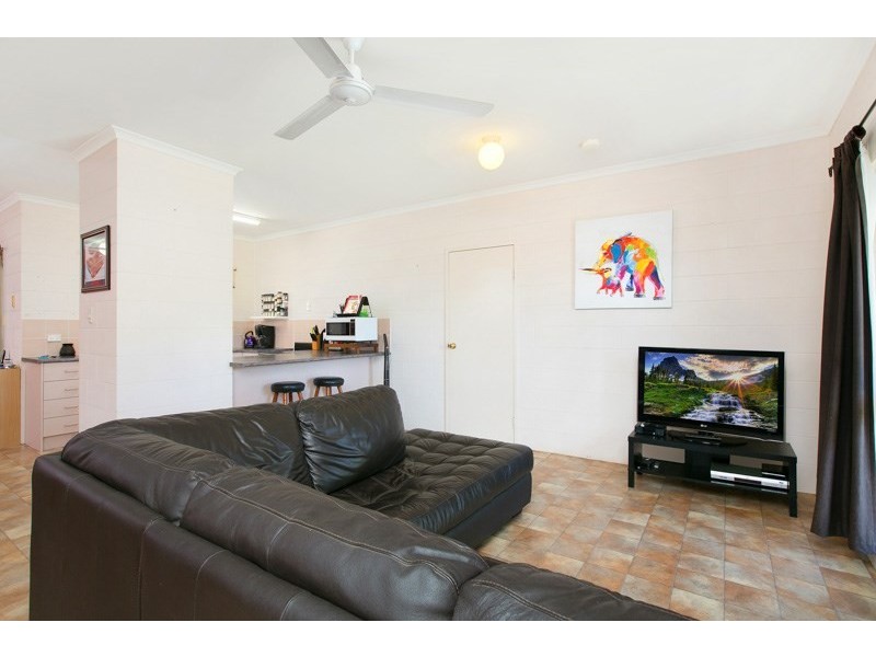 9 Peate Close, Edmonton QLD 4869