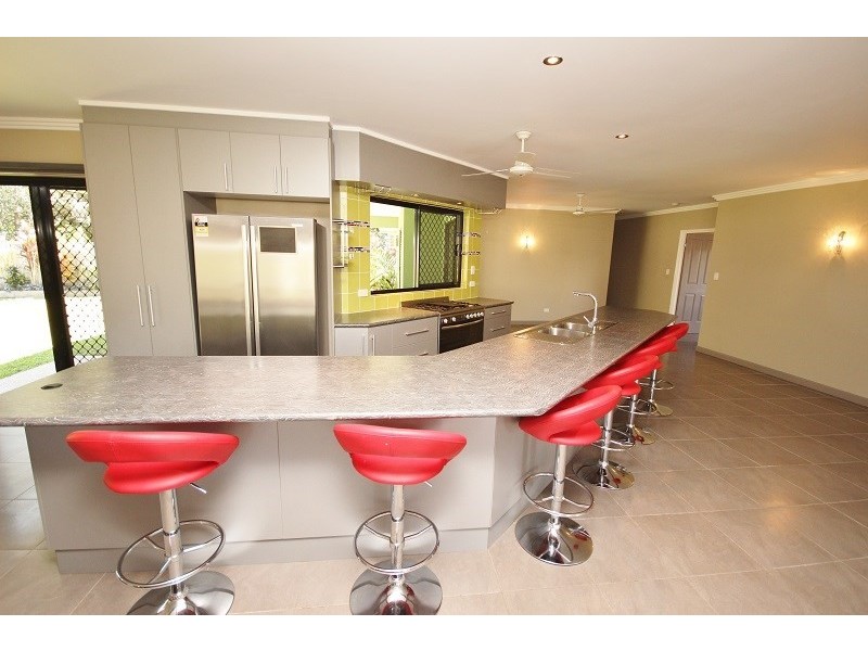 13 Mauro Close, Bentley Park QLD 4869