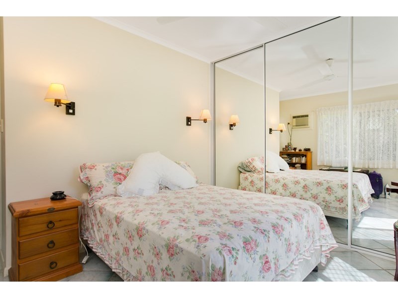 6 Wiskar Close, Bentley Park QLD 4869