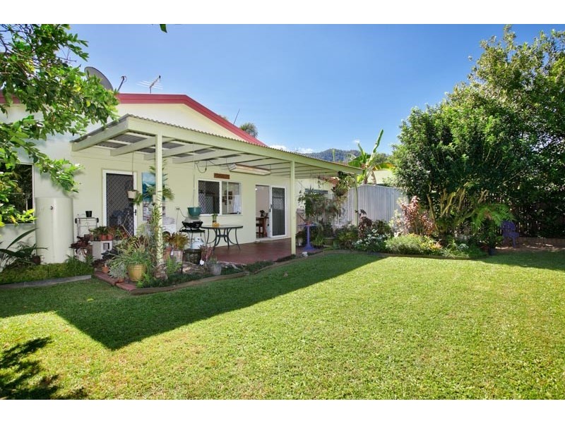 6 Wiskar Close, Bentley Park QLD 4869