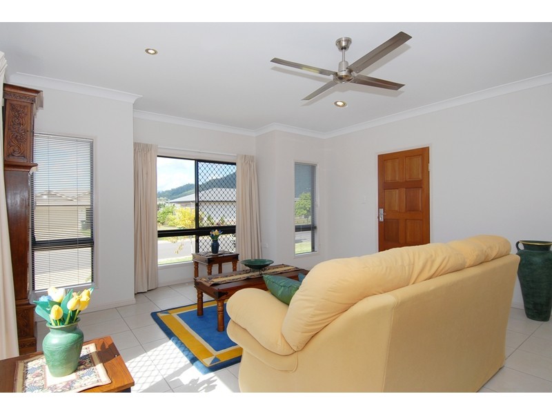 Bentley Park QLD 4869