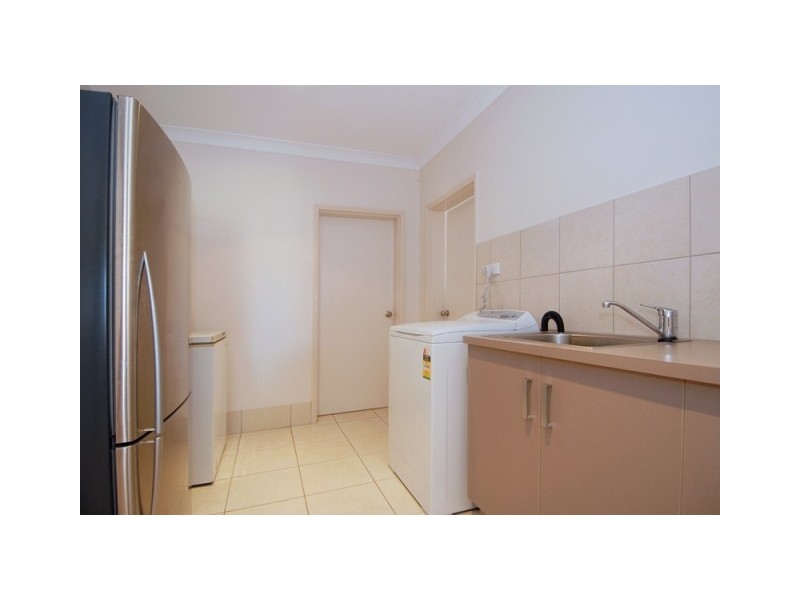 Bentley Park QLD 4869