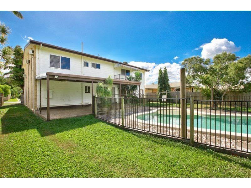 36 Buzacott Street, Gordonvale QLD 4865