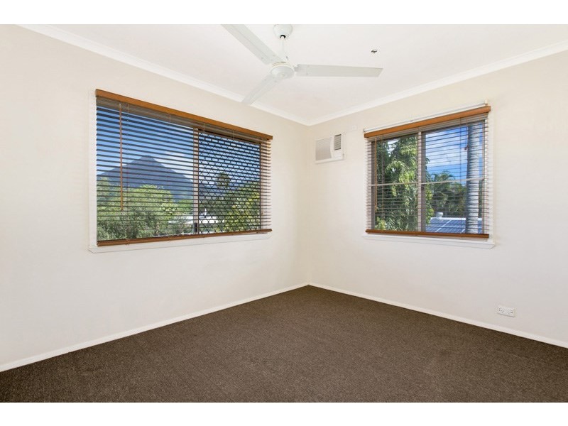 36 Buzacott Street, Gordonvale QLD 4865