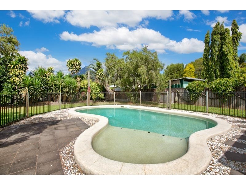 36 Buzacott Street, Gordonvale QLD 4865