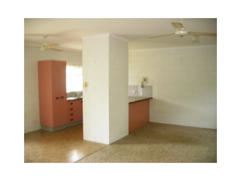 17 McLaughlin Road, Bentley Park QLD 4869