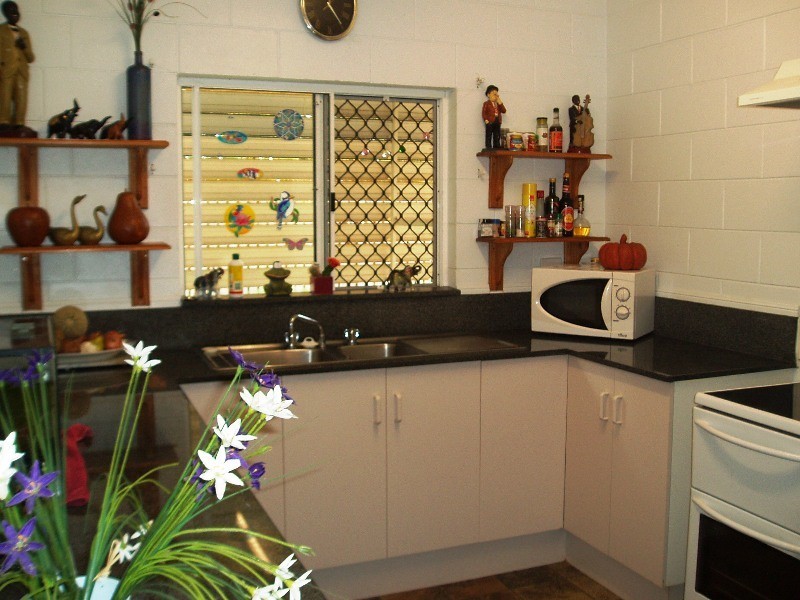 Bentley Park QLD 4869