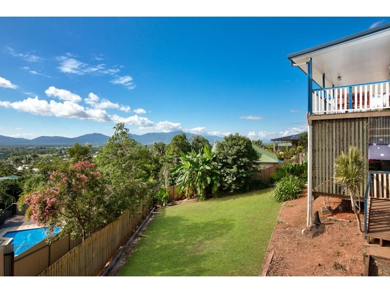 20 Jumna Close, Bentley Park QLD 4869