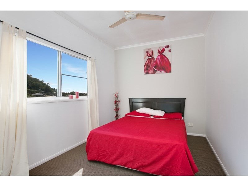 20 Jumna Close, Bentley Park QLD 4869