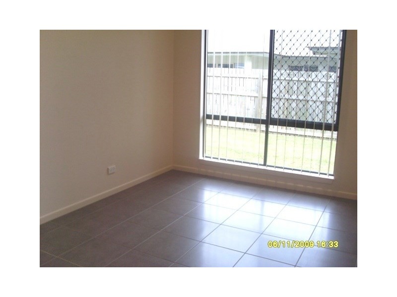 Bentley Park QLD 4869