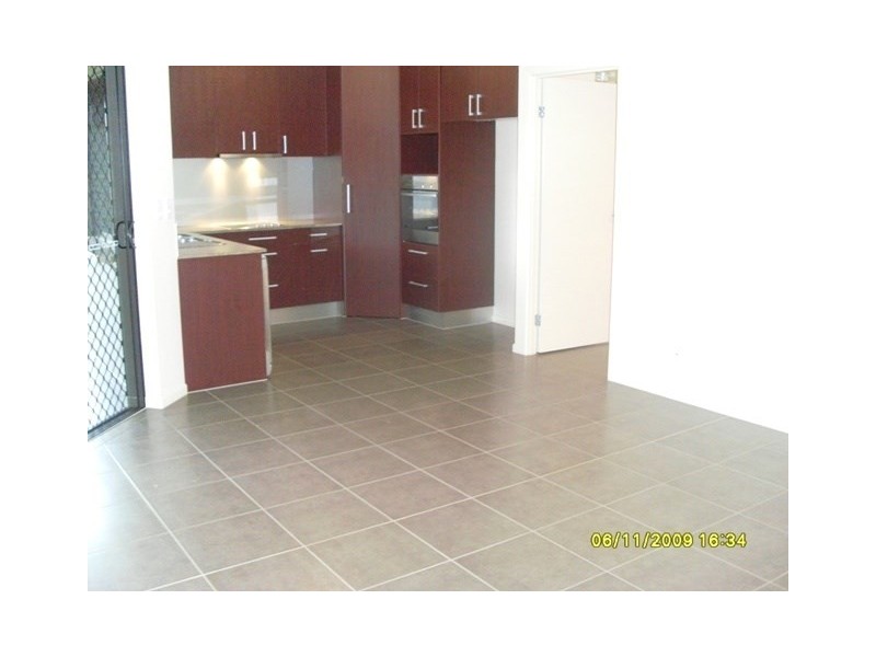 Bentley Park QLD 4869